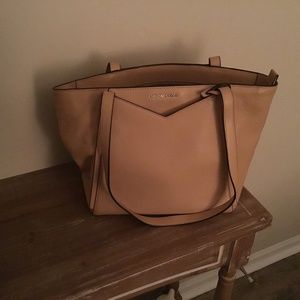 Michael Kors leather purse